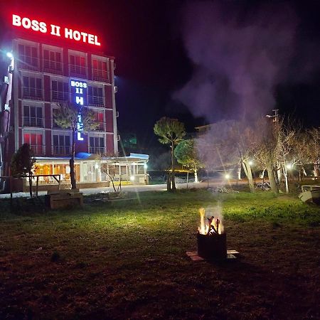 Boss 2 Hotel エジェアバト エクステリア 写真